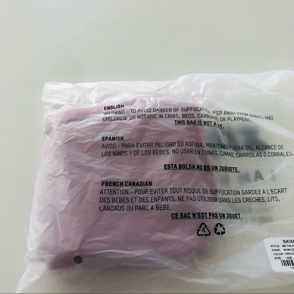 Skims NWT Bodysuit - Picture 6 of 9